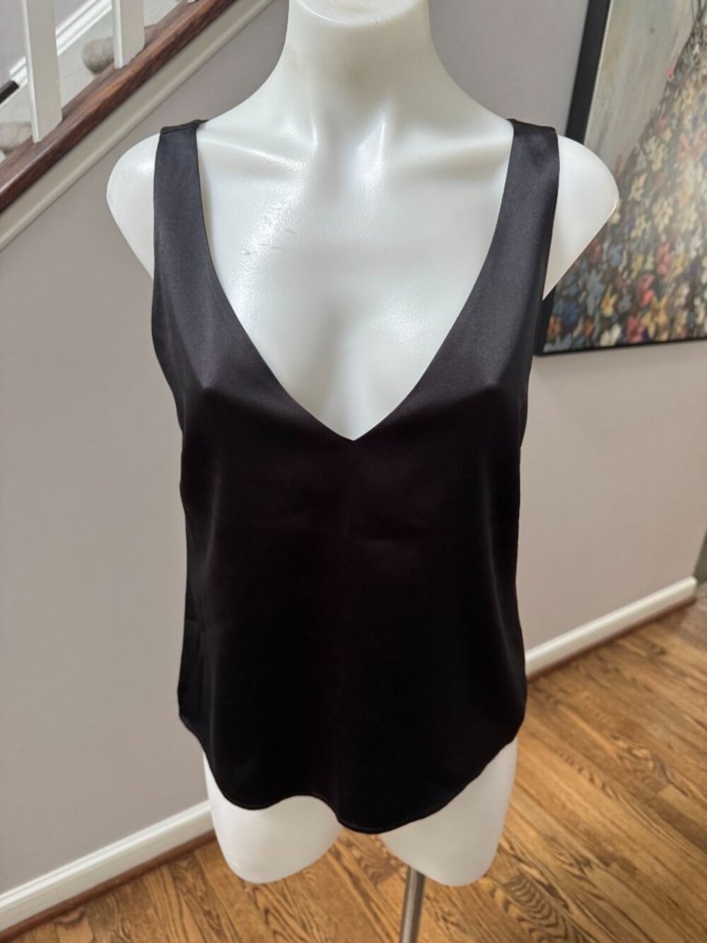 L'Agence Black Silk V-Neck Tank Top Size Small